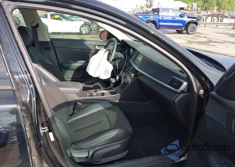 2019 Kia Optima S z USA, uszkodzony, nr VIN 5XXGT4L36KG335090